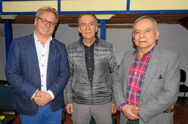 Pedro Felipe Hoyos Korbel, Francisco Luis Cardona Rincón y Octavio Hernandez Jiménez.