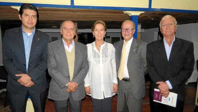 Carlos Arturo Castañeda García, Albeiro Valencia Llano, Esperanza Ocampo, Germán Conde Betancur y Hernán Estrada Mejía.