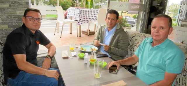 Jaime Londoño Toro, Mauricio Trujillo Restrepo y Aldeurt Cardona Hernández, de Win Sport, compartieron en Cháncharos.