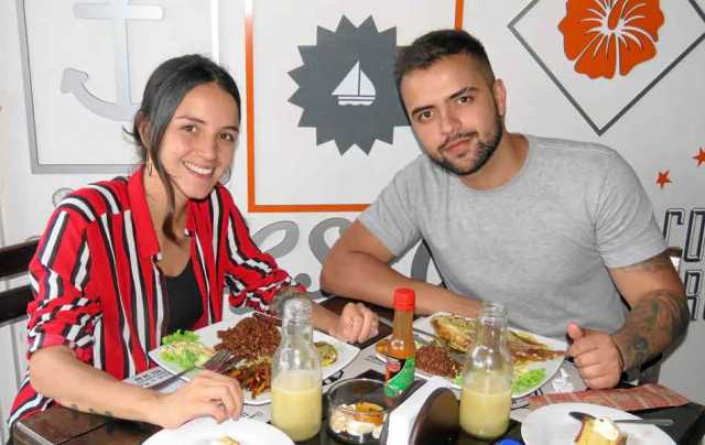 Daniela Peña Gaviria y Pablo Guerrero Gómez tambien compartieron en Tito Food & Drinks.