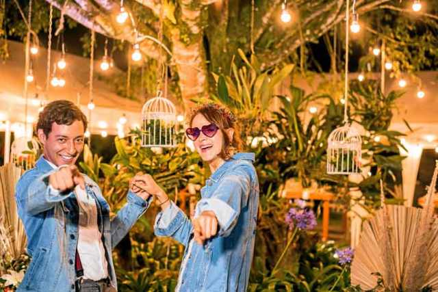 Los novios disfrutaron de su fiesta.