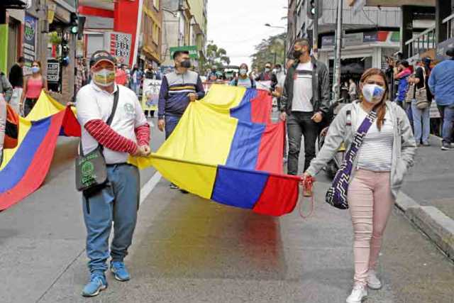 Fotos | Darío Augusto Cardona | LAPATRIA  De nuevo las centrales sindicales, docentes, estudiantes y organizaciones sociales se 