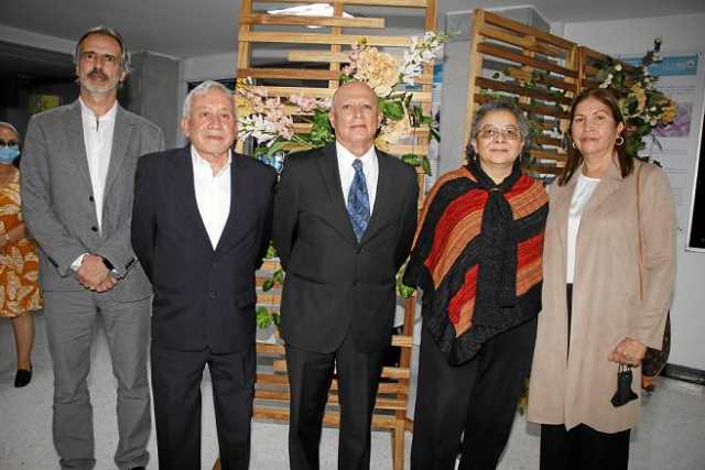 Jose Alfredo Restrepo, reconocido como Senior; Jose Romel Coppiano, Neumólogo; Jorge Rafael Villamizar, otorrinolaringólogo; Luz