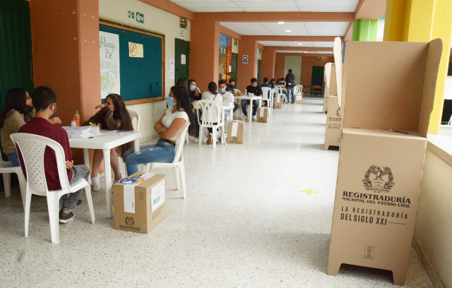 Elecciones de Consejo Municipal de Juventud en Manizales