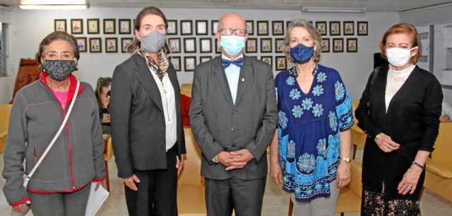 Nidia Castillo Uribe, Luz María Ocampo Cruz, Germán Conde Betancur, Esperanza Ocampo Cruz y Martha Serna Betancur.
