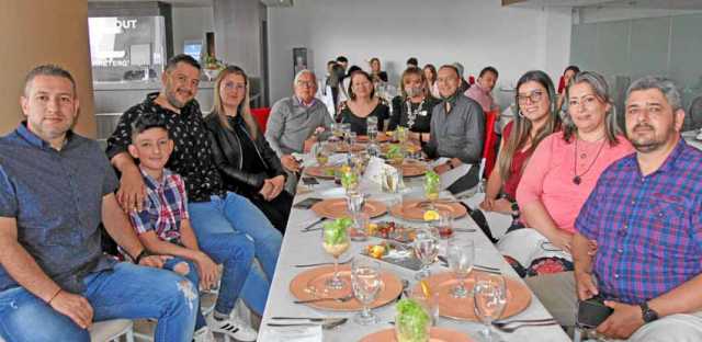 Mauricio Torres Marín, Jerónimo Torres González, Juan David Torres Marín, Johana González Díaz, Rubiel Torres Arango, Olga Marín