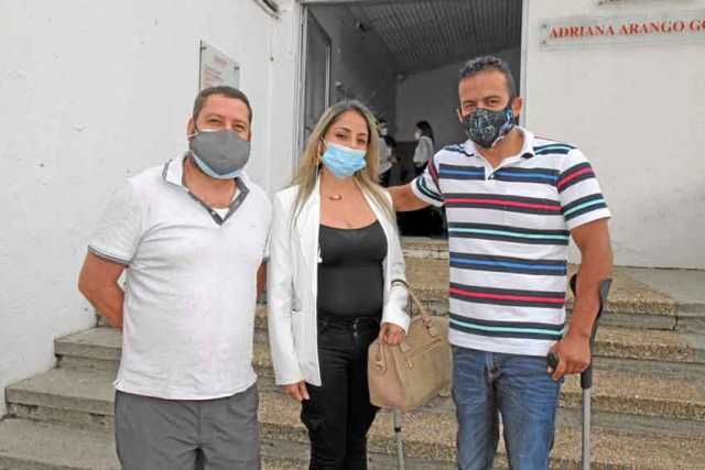 Luis Carlos Olarte Cruz, Lina Acevedo García y Julián Jurado.