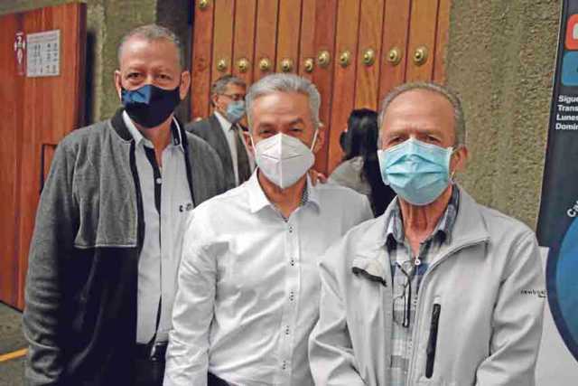 Darío López Hernández, Guillermo Barrera Alzate y Gonzalo López.