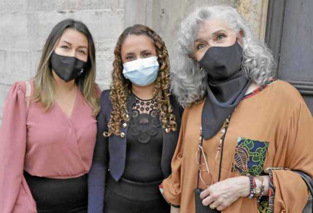 Biviana Herrera López, Mariana Cedeño Ramírez y Luisa Marina López Arias.