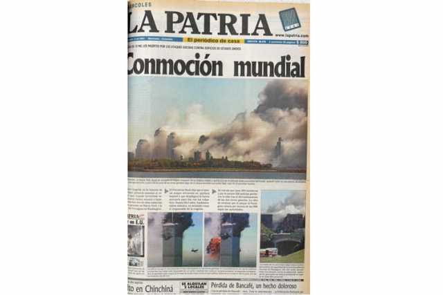Extra de LA PATRIA que circuló el mismo día del 11S a las 3:00 de la tarde y la portada de la edición 28.270 del 12 de septiembr