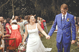 Los novios Raquel Gómez Fernández y Geoffrey Thomas Ramsey.