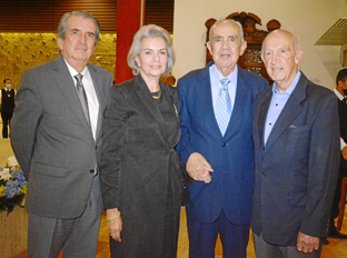 Óscar Jaramillo, Margarita María Gómez Uribe, Fernán Jaramillo Sanín y Óscar Vélez Gómez.