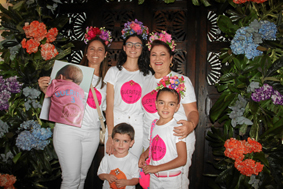 María Isabel Uribe, Isabela Botero, María Paz Cárdenas, José Pablo Cárdenas, Emas Cárdenas (foto) y Carolina Suárez.