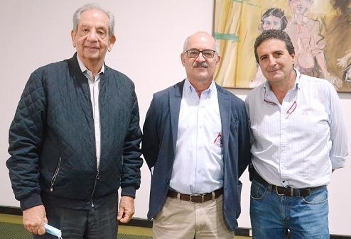 Antonio Radd Araújo, miembro de la Junta Directiva de la Asociación Caldense de Orquideología ; Diego Germán Aristizábal Jaramil