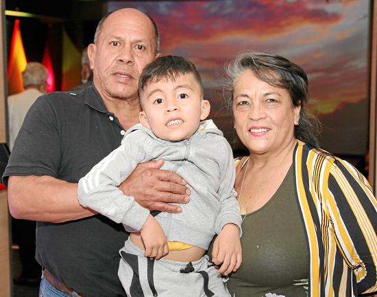 Jorge Luis Ramírez, Ana María Vásquez y Mario Santiago Paz Ramírez.