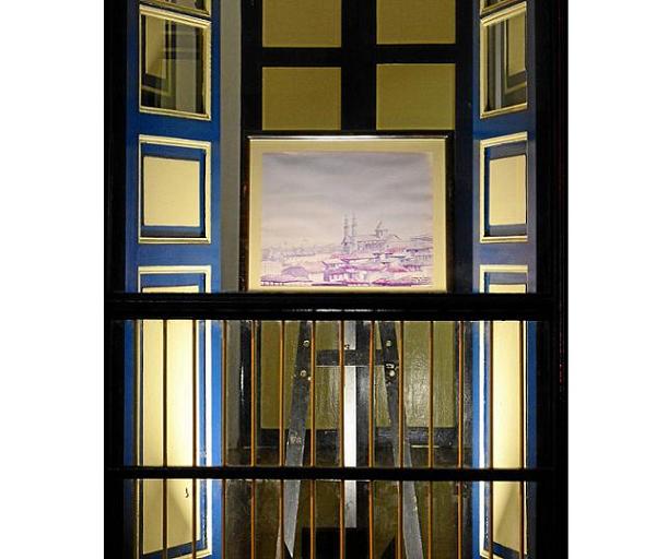 En una ventana de la Secretaría de la Cultura de Caldas se exhibió la acuarela dedicada a Manizales, del maestro Jesús Franco. 