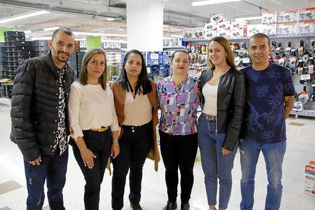 Sebastián Sepúlveda, Erika Gaviria, Diana Guzmán, Sandra Milena Alzate, Tania Hoyos y Juan Pablo Torres todos de supermercados e