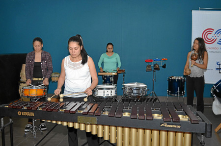 Elizabeth Castañeda, Norma Bernal Alzate, Jeniffer Castillo Marín y Laura Pérez Andrade.
