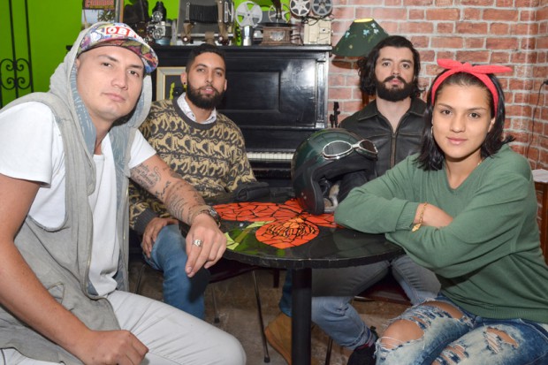 Cristian Camilo Martínez, Santiago Jiménez y Andrés Felipe Álvarez, del Club de motociclistas Café La Vieja Escuela.