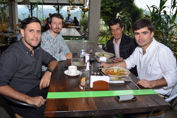 Santiago Martínez Aristizábal, Juan David Martínez Hurtado, Carlos Manuel Martínez Franco y Enrique Arango Tobón.
