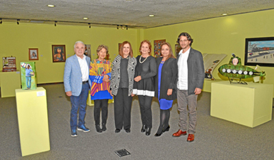 La actividad se inició con una charla en la que participaron los jurados del Salón, Eduardo Serrano, Gloria Triana, María Paz Ja