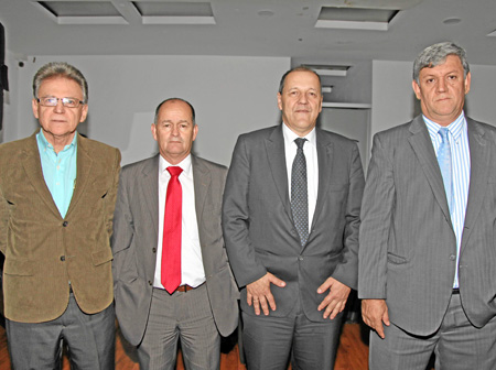 Óscar Cardona Díez, Germán Buitrago Arango, José Nicolás Castaño García y John Jairo Alzate Marín.