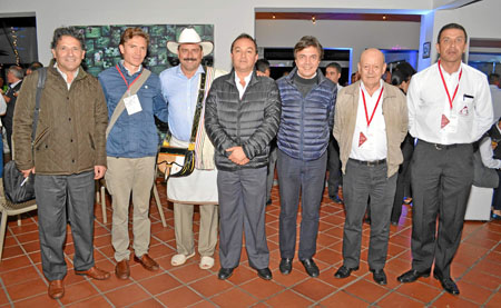 Eduardo Lehmann, vicepresidente de Procafecol; Nicolás Pérez, asesor del Gobierno Nacional; Juan Valdez; Marcelo Salazar Velásqu