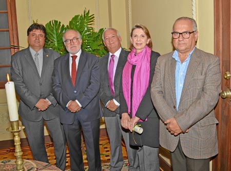 Ignacio Alberto Gómez, diputado; Guido Echeverri Piedrahíta, gobernador; Pablo Jaramillo Villegas, gerente Fundación Lúker; Lucí