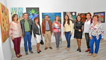 Olga Lucía Hurtado, directora del Centro de Museos; Juan David Salazar, docente del Departamento de Artes Plásticas; María Merce