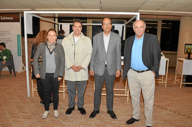 Marcela Echeverri Henao, directora de la Alianza Francesa de Manizales; Nelson Vallejo Gómez, filósofo franco-colombiano; Felipe
