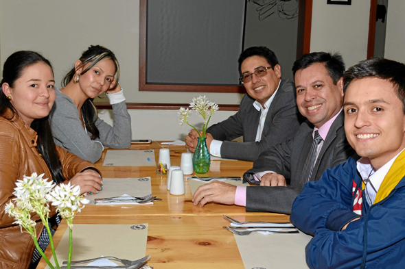 Diana Alejandra Amaya, Tatiana Isaza Gutiérrez, Juan David Rivera, Julio César Quintero Monsalve y Daniel Rodríguez Lasso.