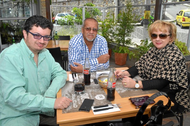 Álvaro Andrés Villamil Estrada, Álvaro Villamil Cerón y María del Pilar Estrada.