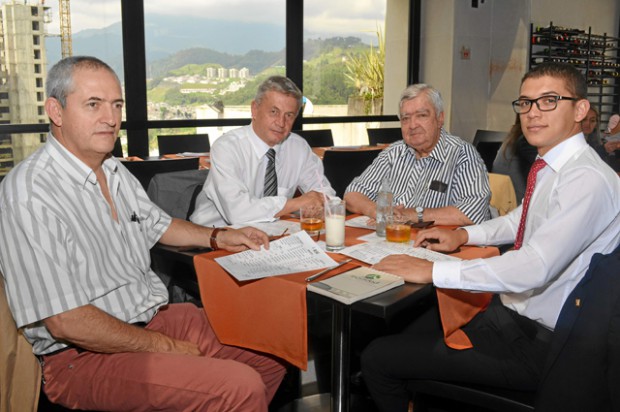 Luis Alfonso Jiménez Alzate, Roy Phillip Parrish Chacón, Guillermo Arango Botero y Enrique Carlos Mercado Suárez.