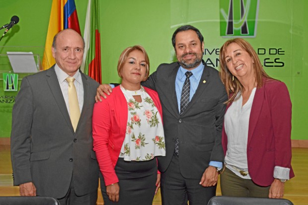 Jaime Alberto Carmona Parra, director de la Escuela de Psicología; Diana Patricia Chala Ramírez, coordinadora del Observatorio d