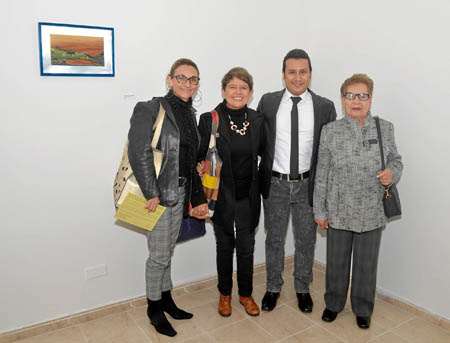 Claudia Montes, Patricia Noguera, Jorge Rojas y María de los Ángeles González.