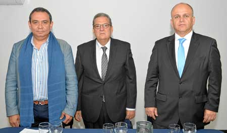 Fotos | José Fernando Tangarife | LA PATRIA Mario Francisco Arias, canciller del Poder del pueblo; Juan Martín Hoyos Villegas, q