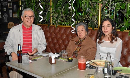Carlos Valencia, Idalba Cañaveral y Juliana García.