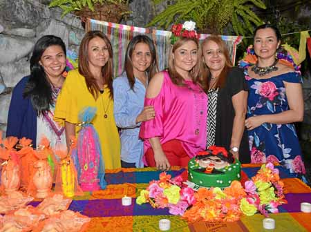 Carolina Tabares Vásquez, Diana María Serna Ospina, Margarita Calderón Agudelo, Hilda Lorenza Aristizábal Cardona, Viviana Ville