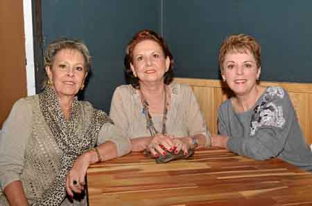 Juanita Arango Pinzón, Patricia Latorre de Correa y María Isabel Trujillo Posada.