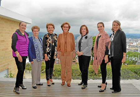 Foto | José Fernando Tangarife | LA PATRIA Olga Rivas de Echeverri, Fanny Correa Mesa, Beatriz Jaramillo de Echeverri, Clara Luz