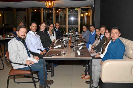 Andrés Herrera, Germán Cubillos, Denisse Cavazos, Sara López, Sebastián Hoyos, Daniel Urrea, Arnaldo Ortona, Carolina Yepes, Jua