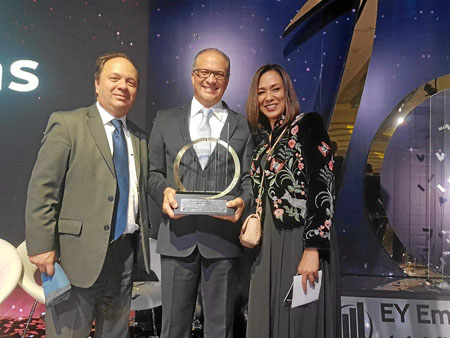 Pablo Felipe Arango Tobón, gerente de Emas, empresa del Grupo Sala; Humberto Rodríguez Cobo, presidente del Grupo Sala, y Claudi