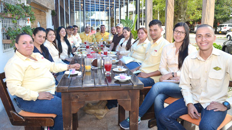 Pilar Guevara, Luisa Fernanda Guzmán, Lorena Pérez, Marcela Torrado, Juan Camilo Flórez, John James Daza, Samuel Novoa, Héctor G