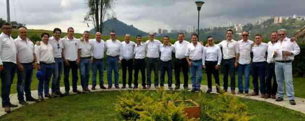 Exalumnos de la promoción de 1987 de la Academia Militar.