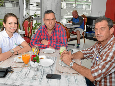 Catalina Betancurth, Rodolfo Villegas y Darío Eduardo Ángel almorzaron en el restaurante Spago.