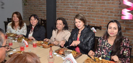 Esperanza Katamuscay, Luz Dary Toro, María Belén Duque Pérez, Lucelly Castaño y Martha Lucía Gallego.