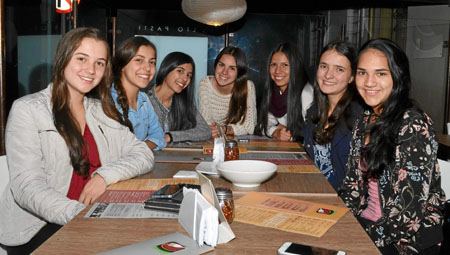 Andrea Vásquez, Isabela Giraldo, Valentina González, Verónica Quintero, Ana Sofía Franco, Natalia López y Manuela Arellano.
