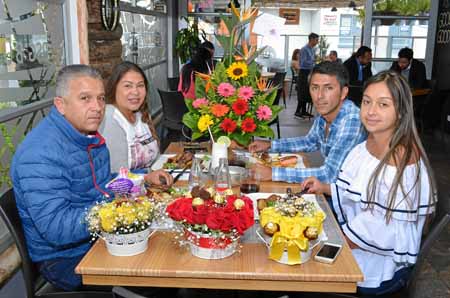 José Galindo Parra, Luz Helena Patiño, Harold Montoya y Katherine Parra.