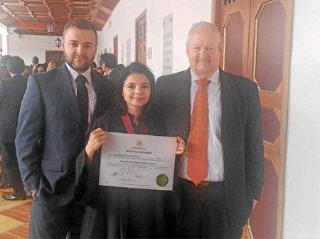 Jairo Parra Sepúlveda, Lina María Parra Sepúlveda y Javier Parra. 