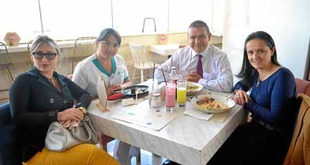 Sandra Marcela Aguirre, Angélica María Tobón Casas, Orlando Ríos Galvis y María Helena Zuluaga García.